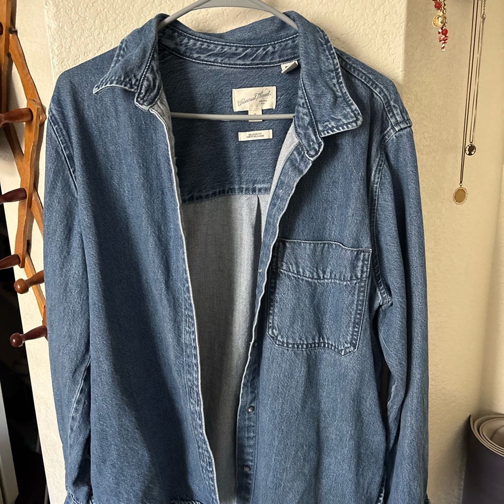 Universal Thread Blue Denim Top